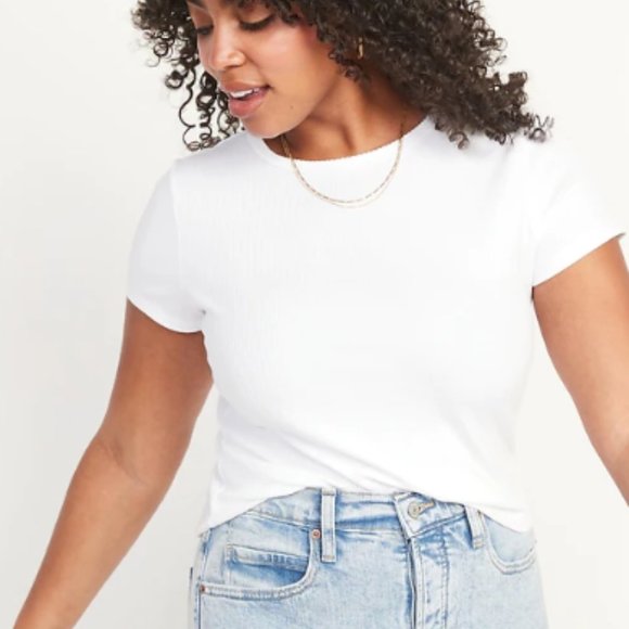 Large Old Navy Fitted Short-Sleeve Cropped Rib-Knit T-Shirt - Picture 5 of 11